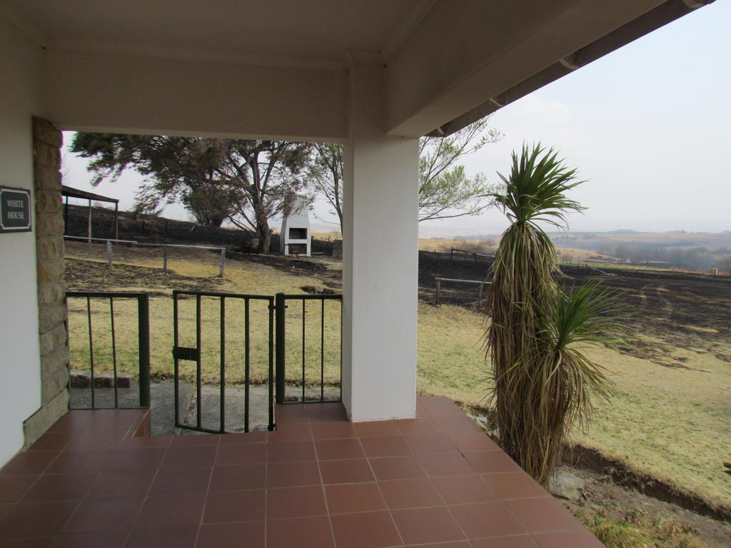 Villa Pumula Guest Farm Fouriesburg Exterior foto